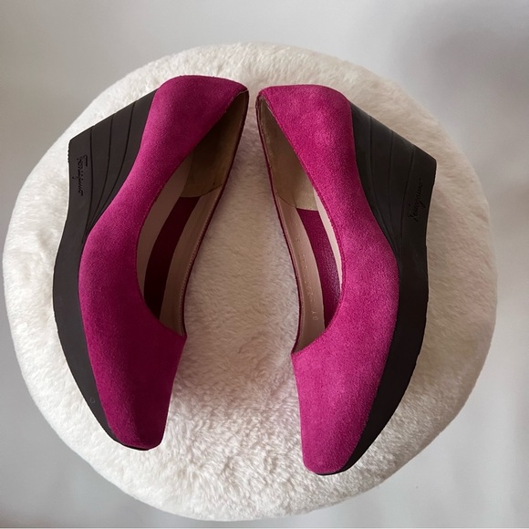 Salvatore Ferragamo wedge pumps size 5.5 - Picture 11 of 12